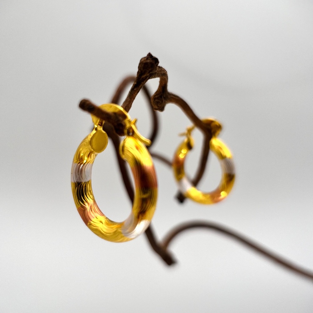 Anthro 18k gold plated Rosa Hoop Earrings - Picture 2 of 2